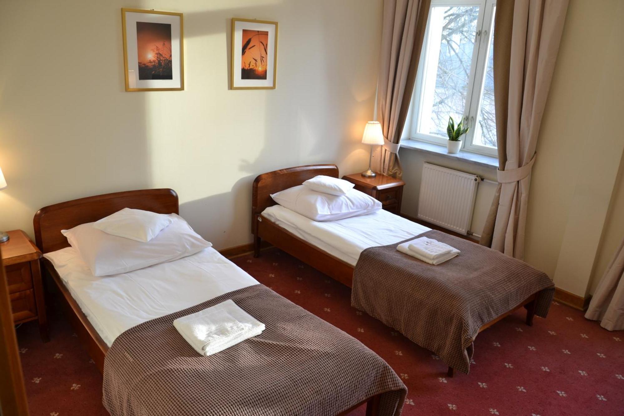 Lazienkowski 3* Warsaw